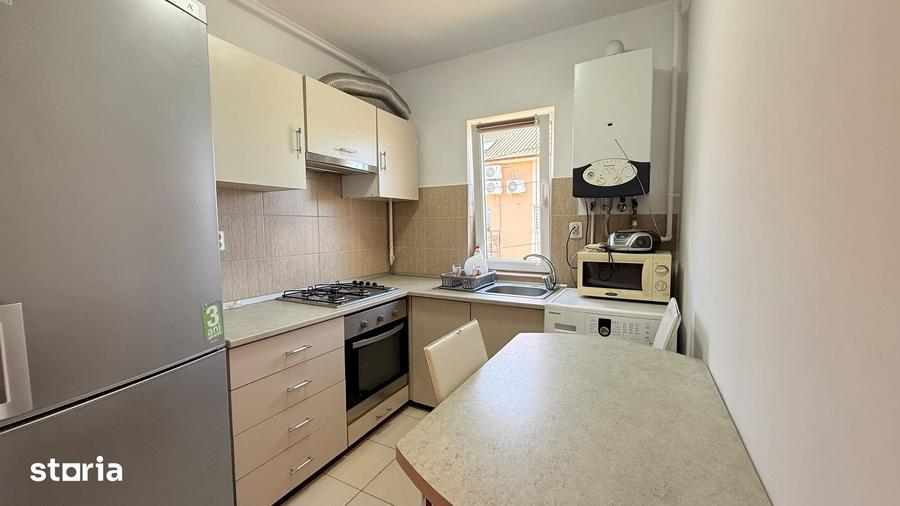 Inchiriez apartament cu 3 camere, pe 2 nivele in Sangeorgiu de Mures - 6