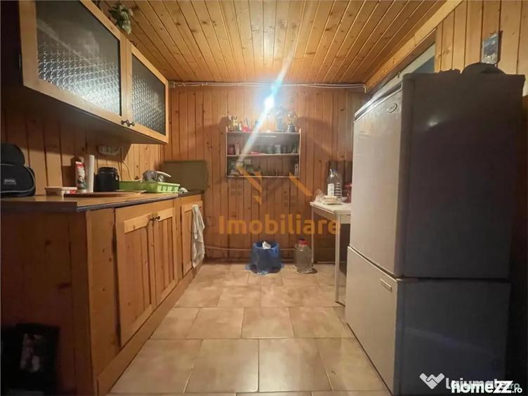 Casă cu 6 camere cu Teren 325 Mp în Remeți