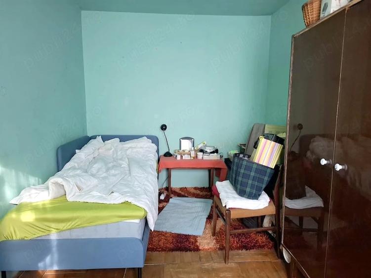 Apartament cu 3 camere semidecomandat în Circumvalațiunii