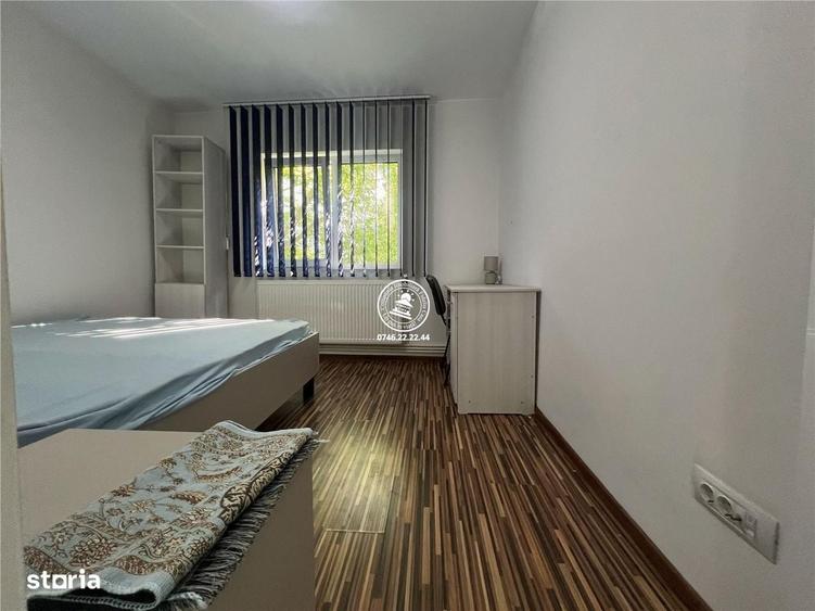 Apartament cu 3 camere decomandat în Târgu Cucu