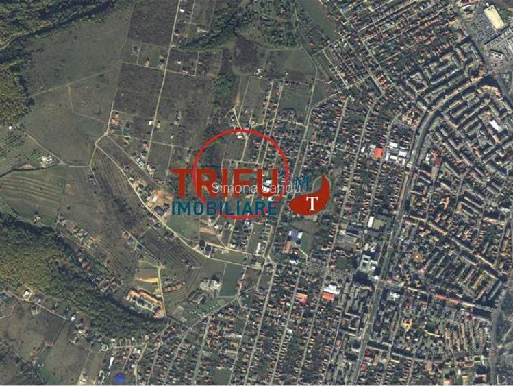 Teren intravilan cu autorizatie de constructie zona Piata