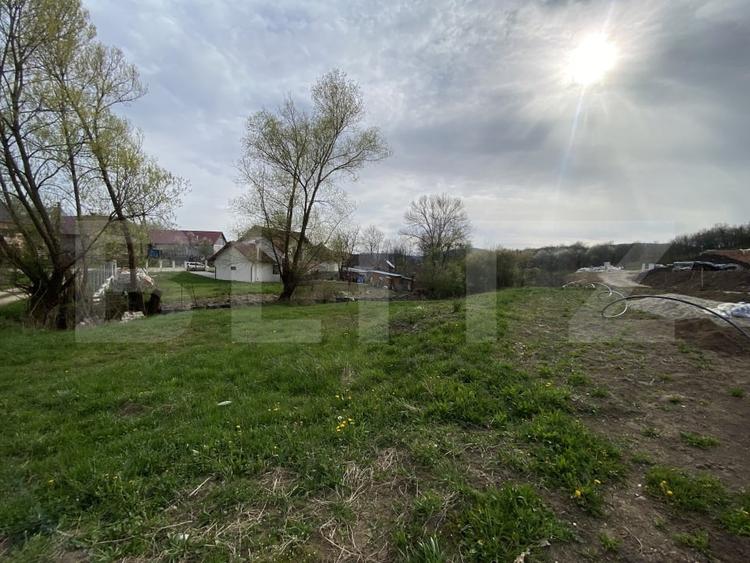 Teren Construcții intravilan de 1263 mp, în Sigmir