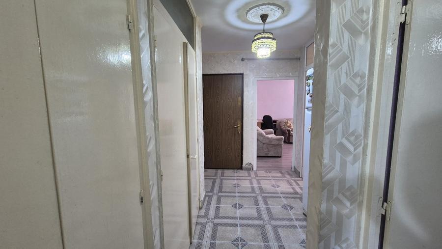 Apartament cu 2 camere decomandat în Siderurgiștilor