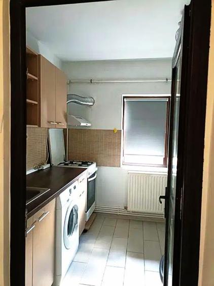 Garsonieră decomandată, mobilată în Ultracentral