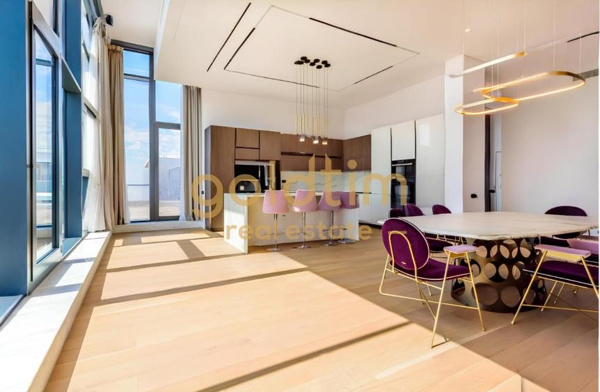Apartament cu 4 camere semidecomandat, mobilat în Herăstrău