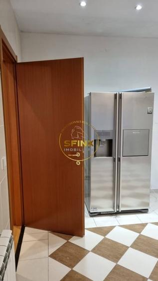 Duplex cu 8 camere cu Piscina în Pipera