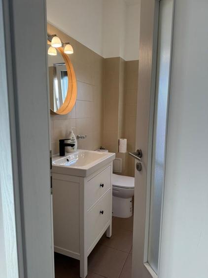 Apartament cu 3 camere decomandat în Giroc