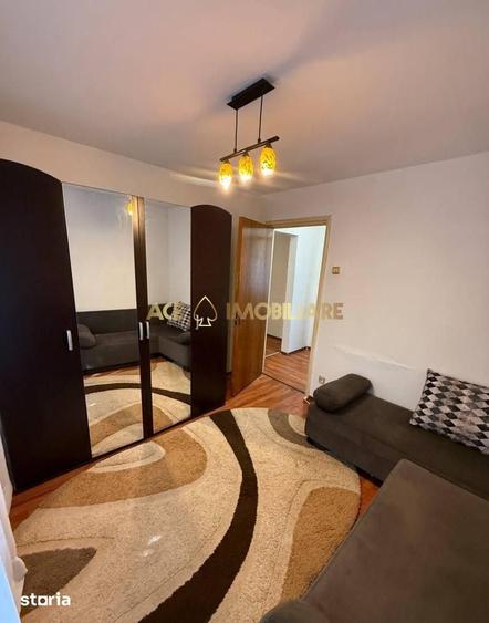 Apartament cu 3 camere în Drumul Taberei