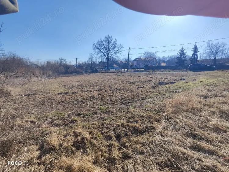 Teren de 1260 mp, în Rusenii Vechi
