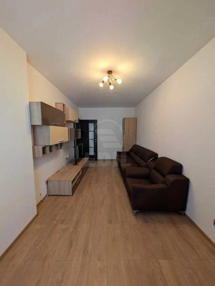 Apartament cu 2 camere decomandat în Florești