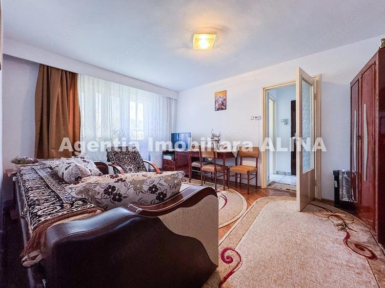 Apartament cu 2 camere semidecomandat în Piața Centrală