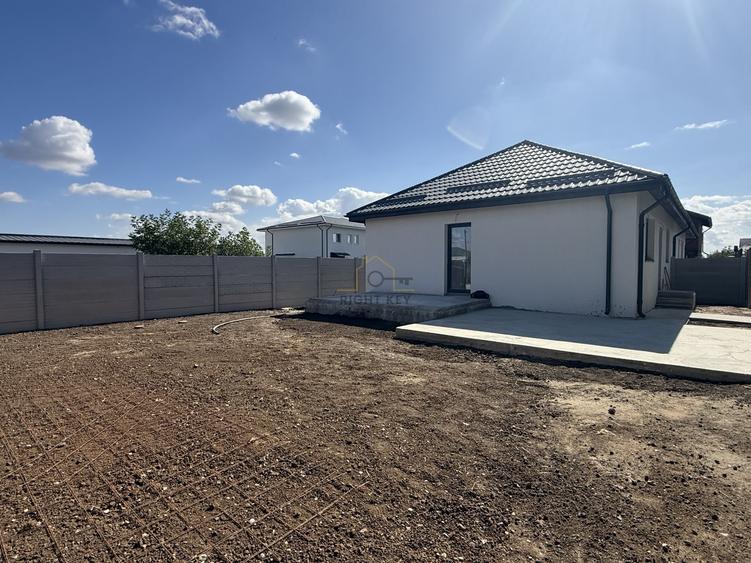 Duplex cu 3 camere cu Teren 250 Mp în Clinceni