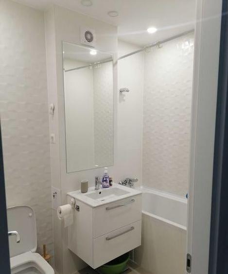 Apartament cu 2 camere decomandat în Theodor Pallady