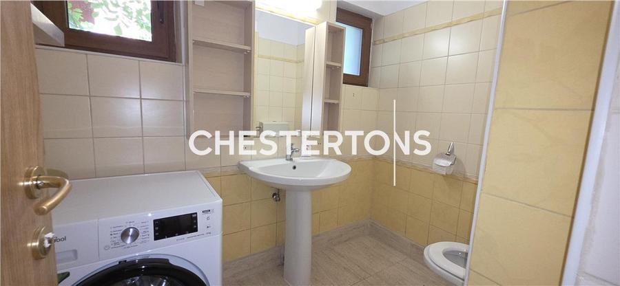 Duplex cu 5 camere cu Teren 217 Mp în Domenii