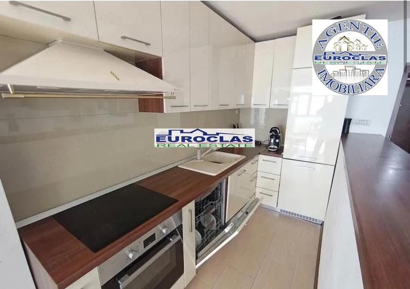 Apartament cu 3 camere decomandat, mobilat în Faleza Nord