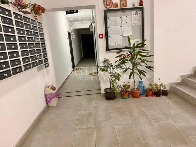 Garsonieră decomandată în Theodor Pallady