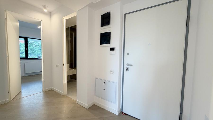 Apartament cu 3 camere decomandat în Pipera