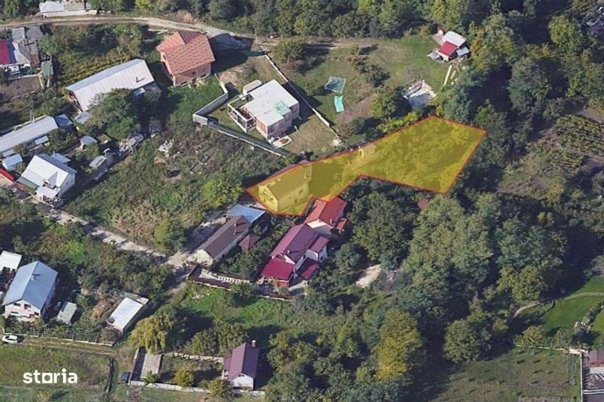 Casă cu 4 camere în Central