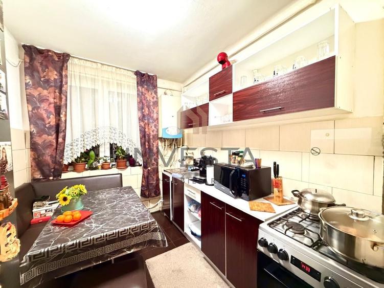 Apartament cu 2 camere decomandat, Centru, zona Piata Abator! - 6