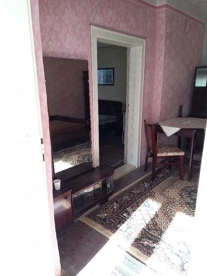 Casă cu 3 camere cu Teren 650 Mp în Central