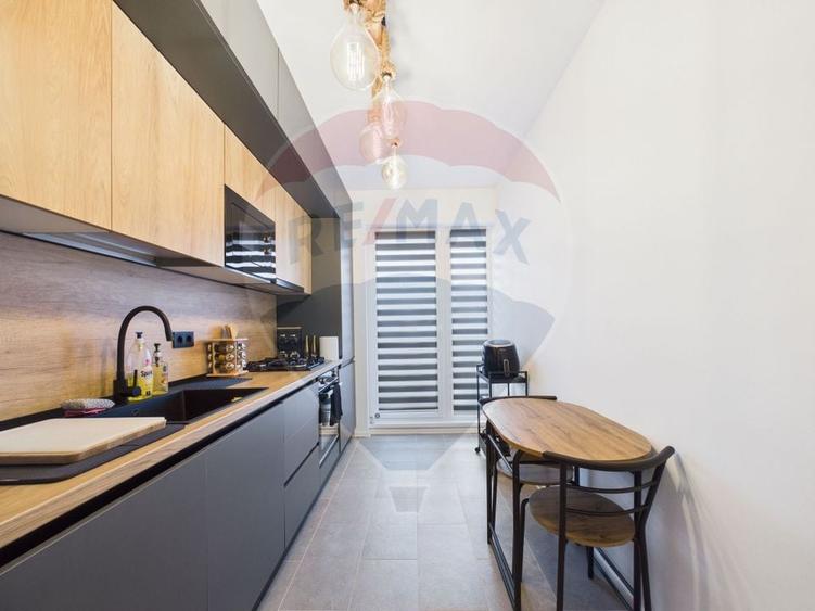 Apartament cu 2 camere decomandat, mobilat în Chitila