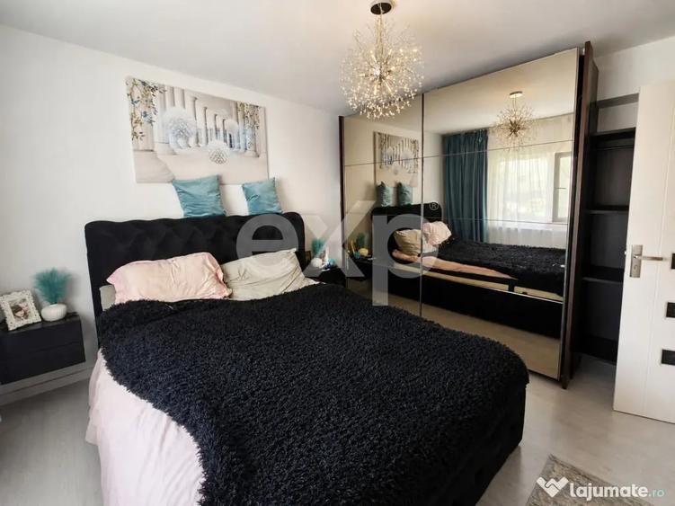 Apartament cu 3 camere decomandat în Central
