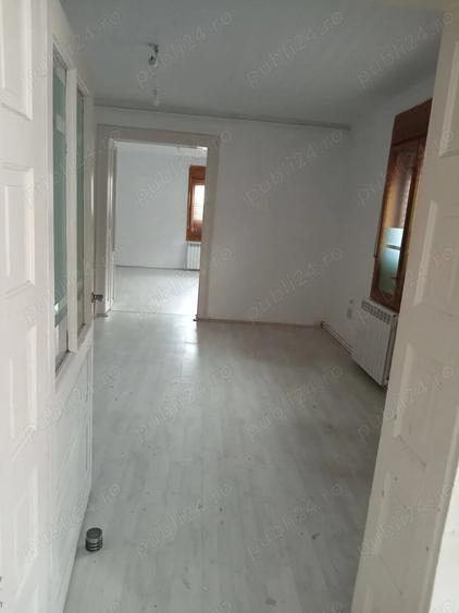 Casă cu 3 camere cu Teren 460 Mp în Gheorgheni