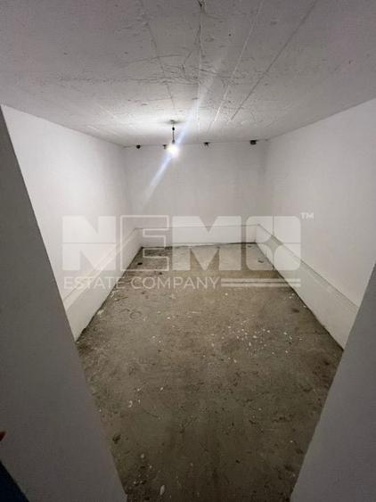 Casă individuală cu 3 camere cu Canalizare în Central