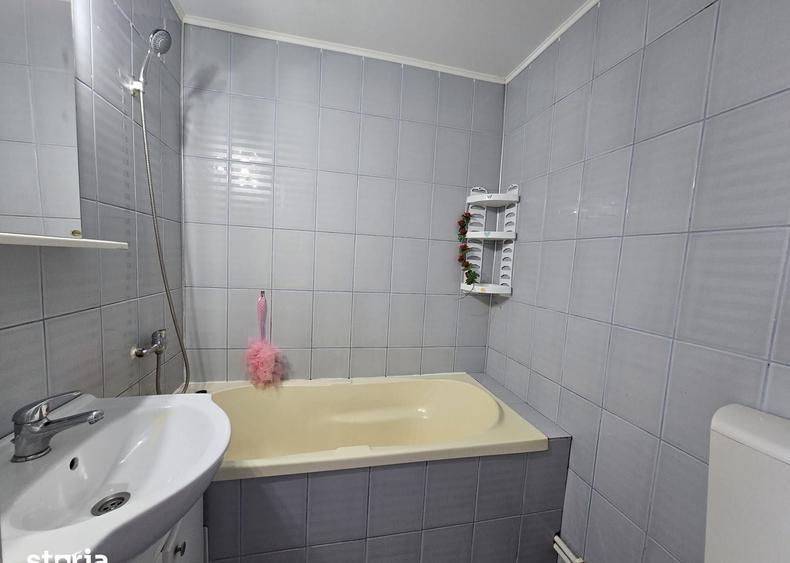 Apartament cu 2 camere în Micro 14