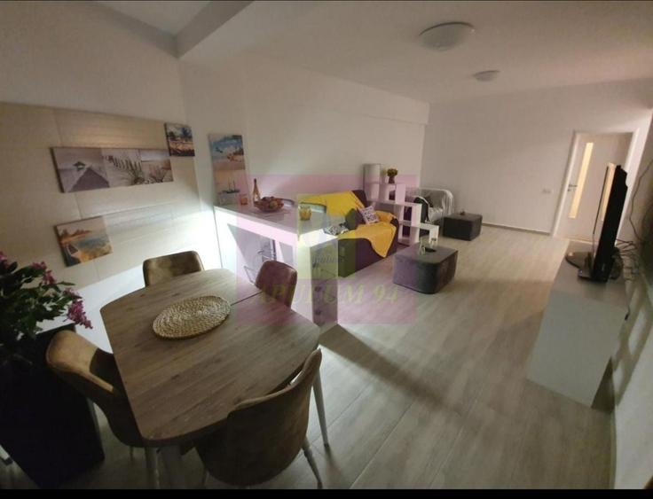 Apartament cu 2 camere semidecomandat, mobilat în Nord