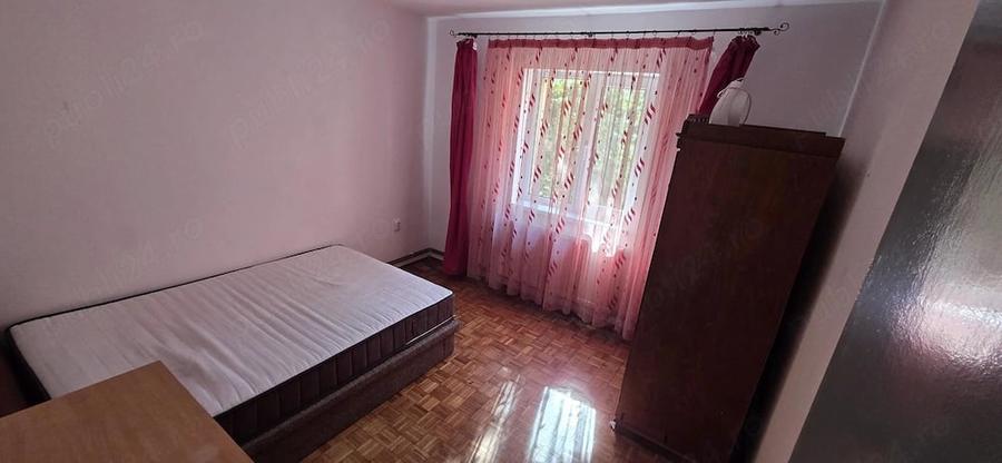 Apartament cu 2 camere decomandat în Gruia