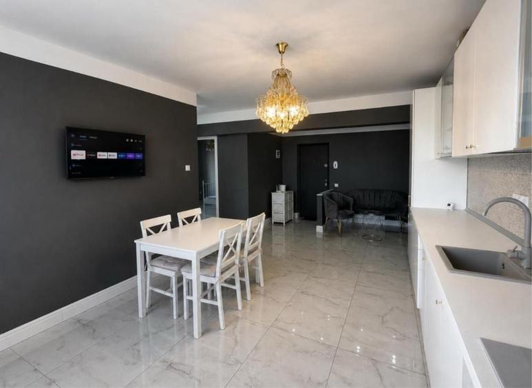 Apartament cu 3 camere decomandat în Baciu