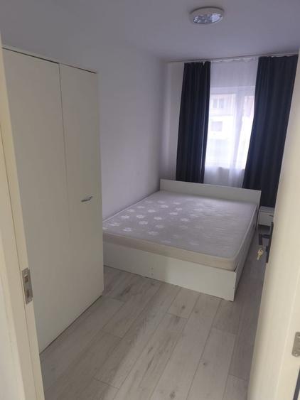 Apartament de vanzare doua camere 9 Mai - 6