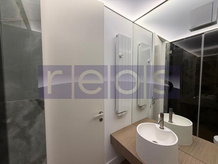 Apartament cu 4 camere în Central