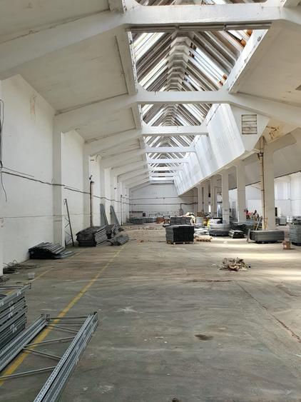 Spațiu industrial, de 1,800 mp, în CET