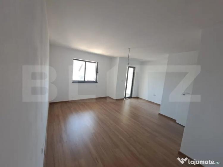Casă cu 4 camere cu Teren 250 Mp în Leamna de Jos