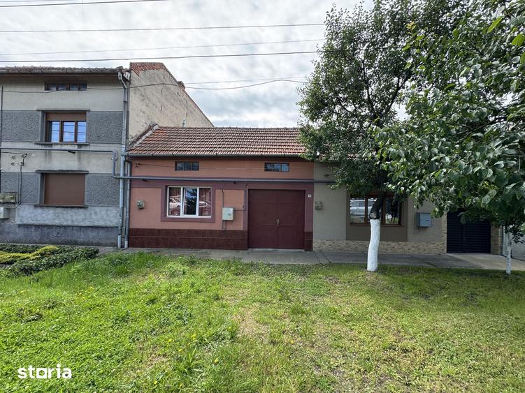 Casă cu 3 camere cu Teren 417 Mp în Central