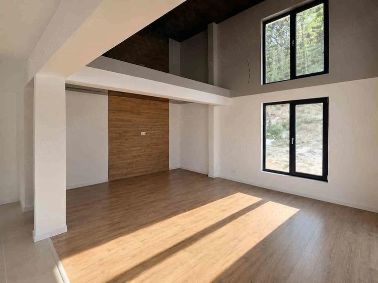 Casă cu Teren 408 Mp în Central