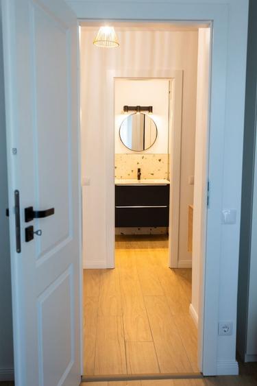 Apartament cu 2 camere decomandat, mobilat în Tineretului