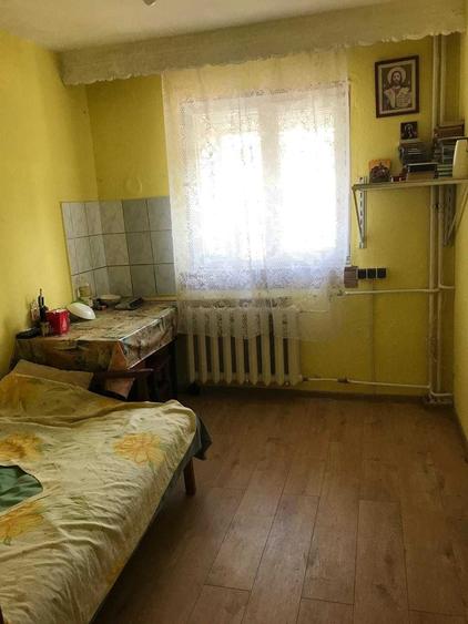Garsonieră semidecomandată în Central
