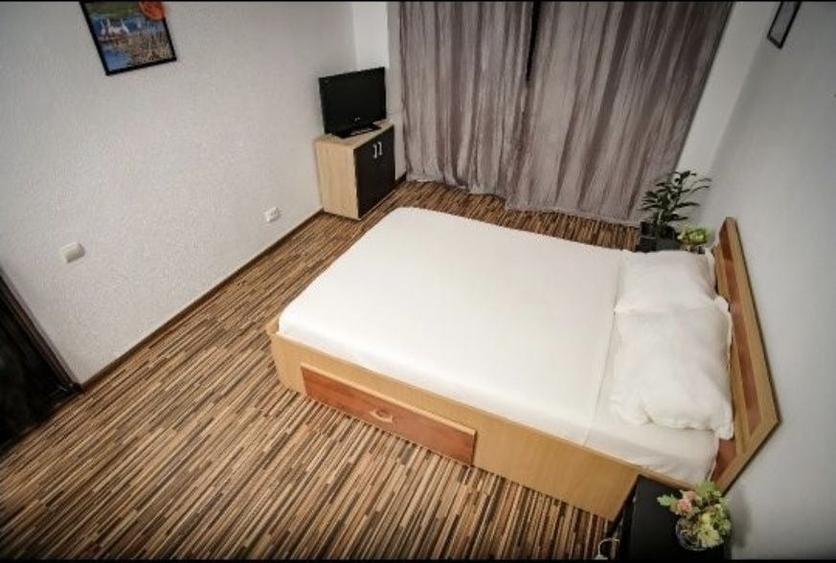 Apartament cu 2 camere decomandat, mobilat în 13 Septembrie