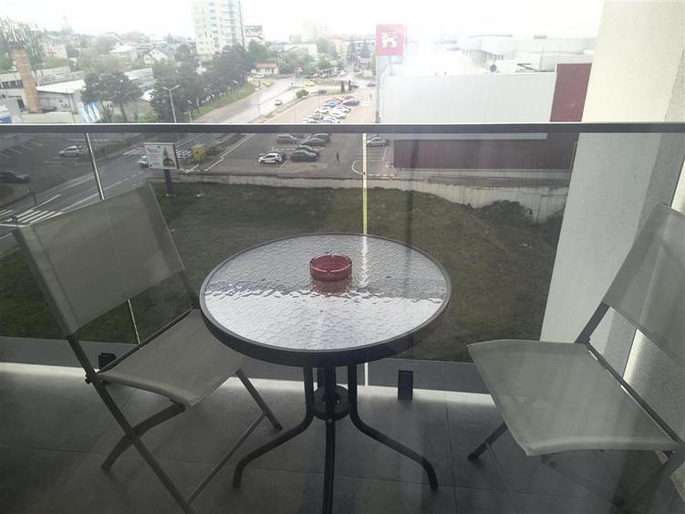Apartament cu 2 camere decomandat, mobilat în Obcini