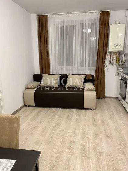Apartament cu 3 camere semidecomandat, mobilat în Florești