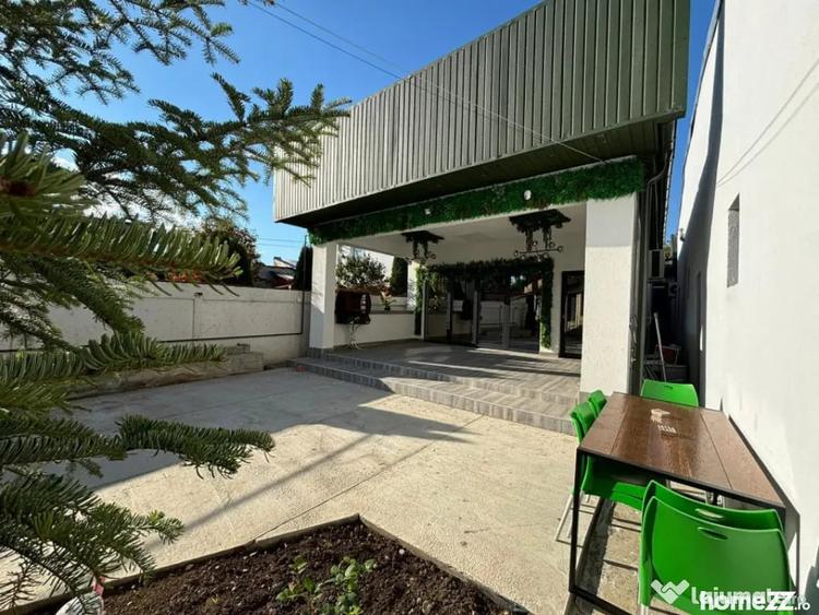 Casă cu 7 camere cu Teren 715 Mp în Central