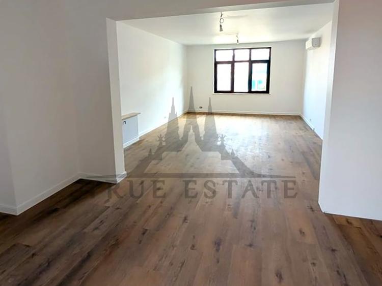Apartament cu 5 camere in vila cu loc de parcare in curte Barbu Vacarescu - 8
