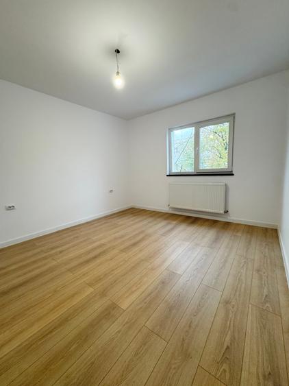 Apartament cu 2 camere decomandat în Nicolina
