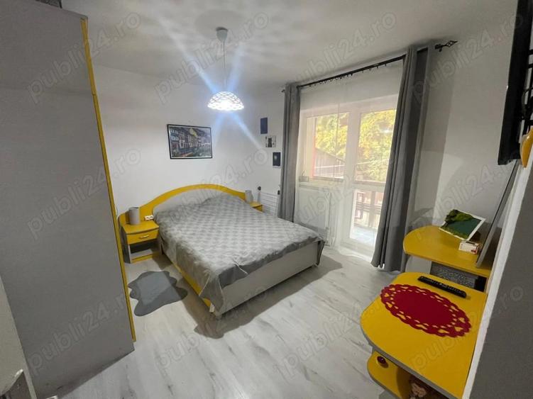 Vand apartament 3 camere spa?ios in Slanic Moldova la poala muntelui - 4