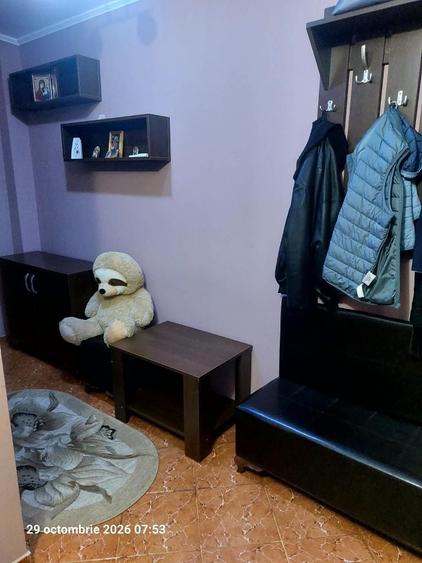 Apartament cu 2 camere decomandat în Precista