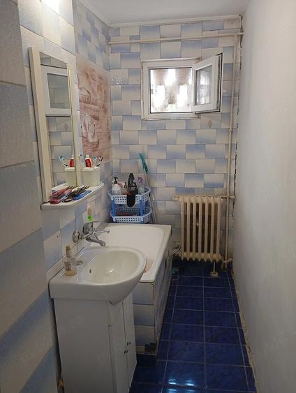 Apartament cu 2 camere semidecomandat în Casa de Cultură