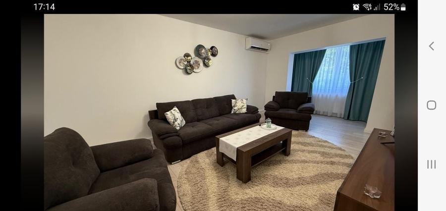 Apartament cu 3 camere decomandat în Central